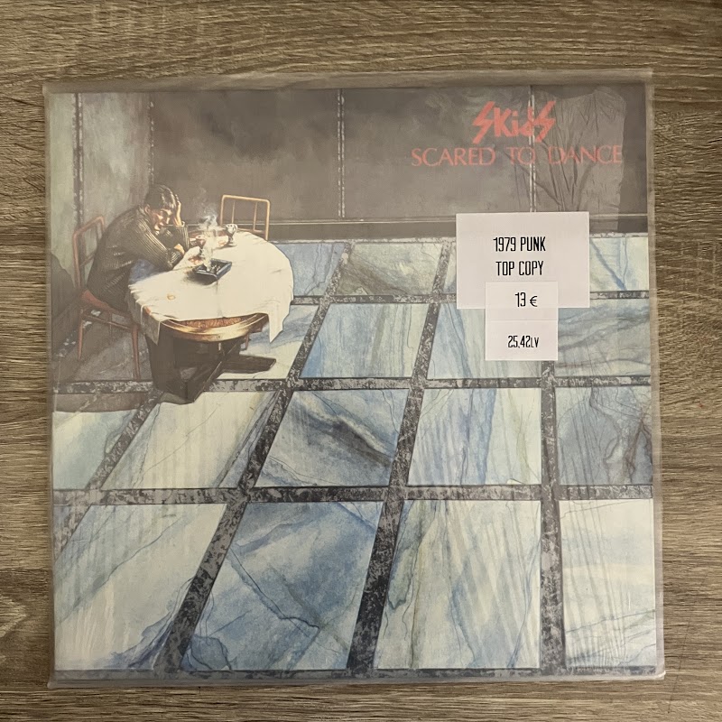 Skids – Scared To Dance