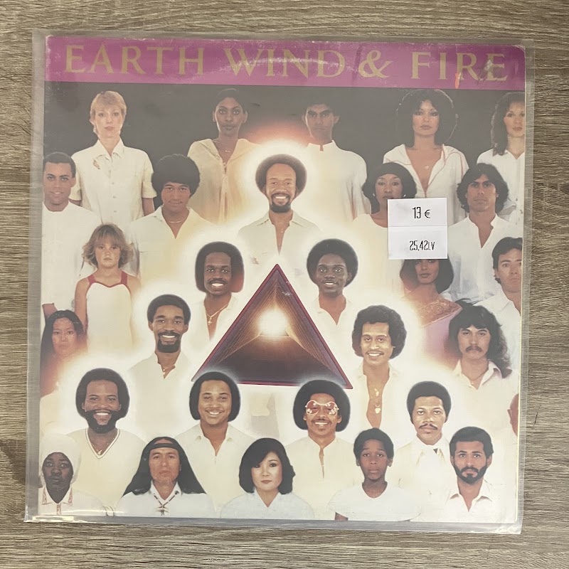 Earth, Wind & Fire – Faces