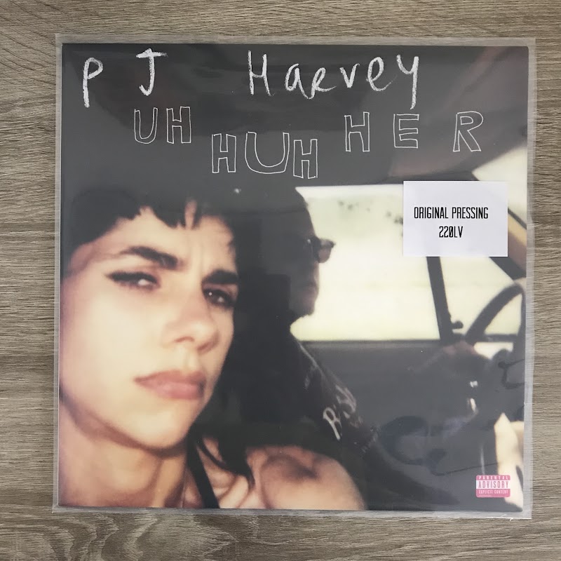 PJ Harvey – Uh Huh Her