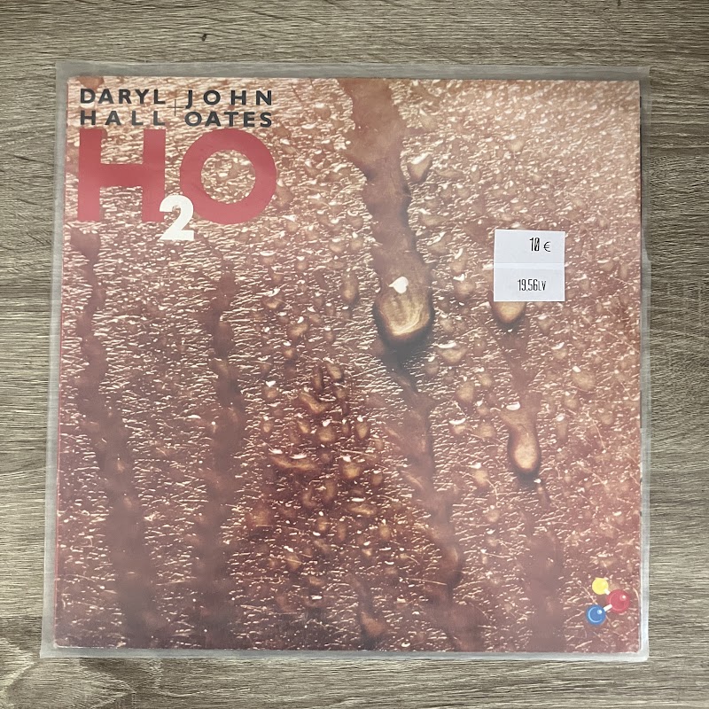 Daryl Hall & John Oates – H2O