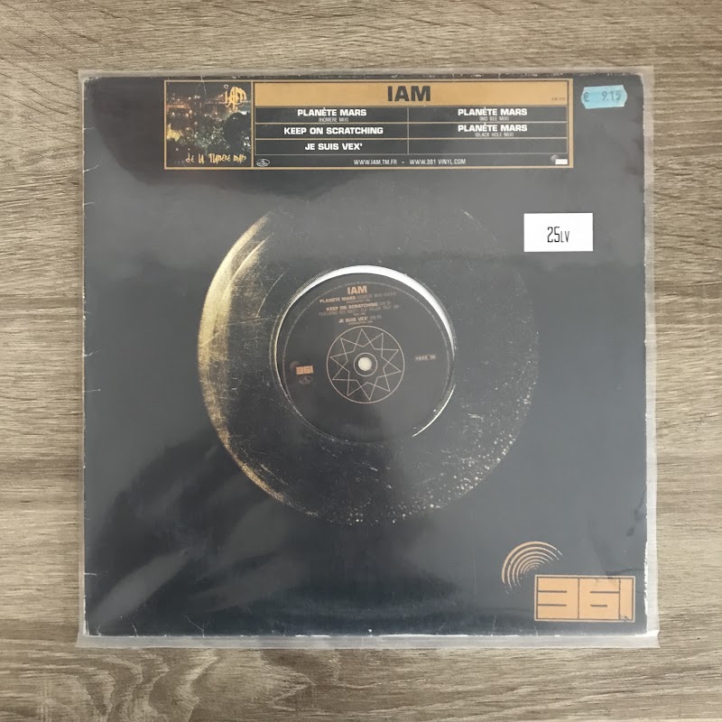 IAM – La Planete Mars