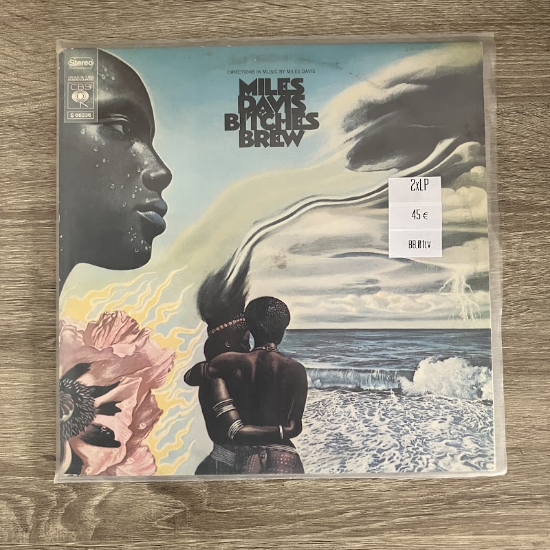 Miles Davis – Bitches Brew