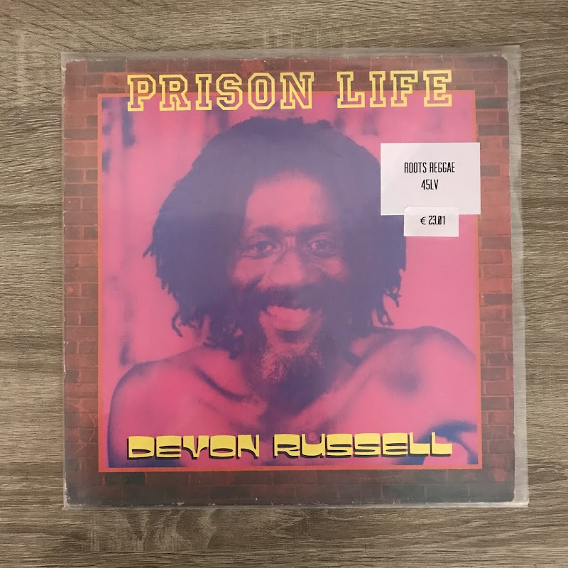 Devon Russell – Prison Life