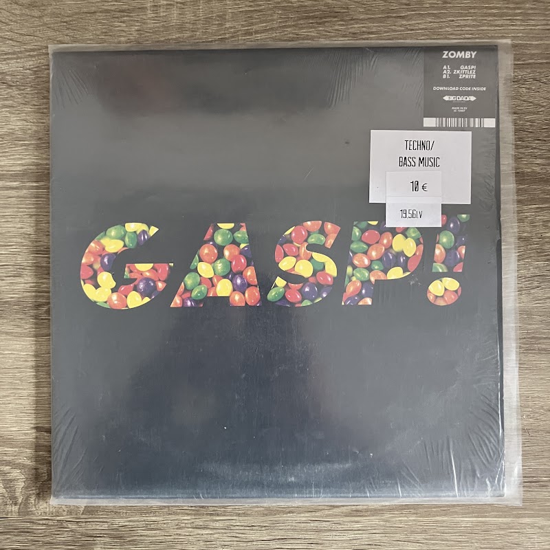 Zomby – Gasp!
