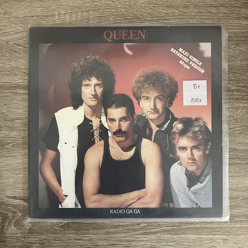 Queen – Radio Ga Ga