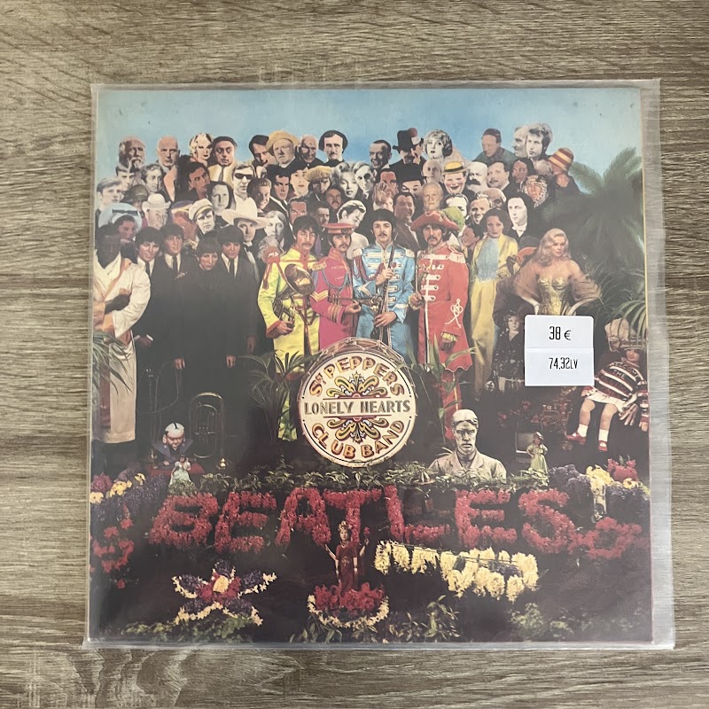 The Beatles – Sgt Pepper`s Loney Hearts Club