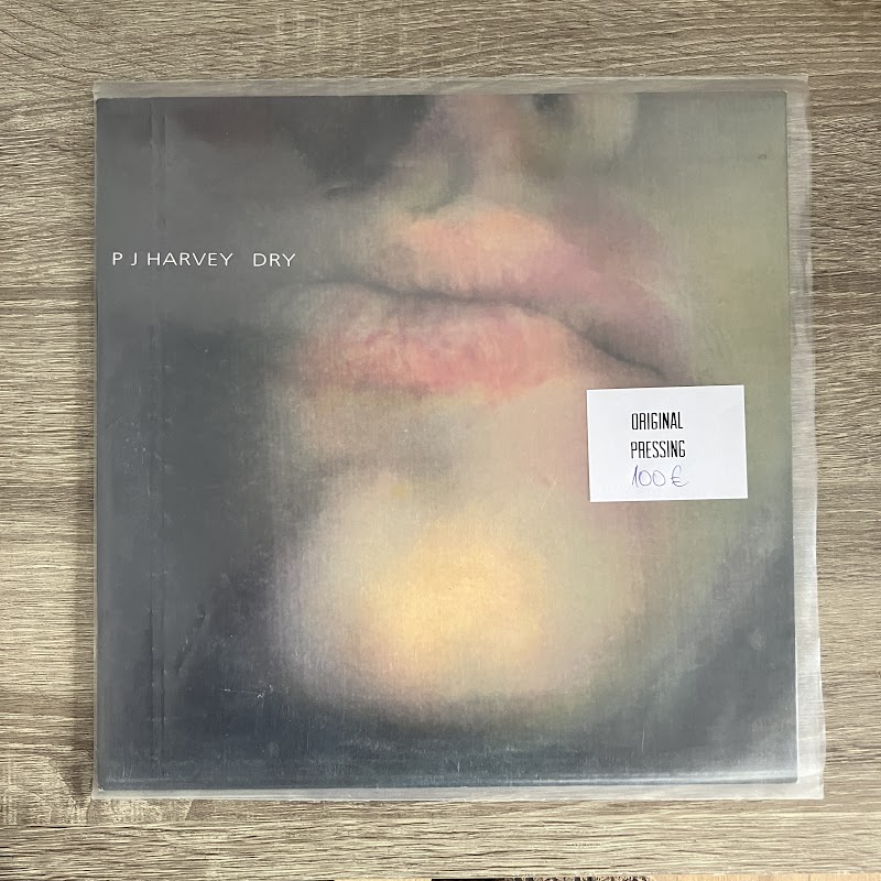 PJ Harvey – Dry