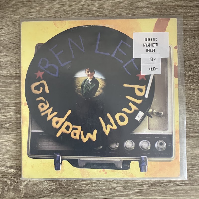 Ben Lee – Grandpaw Would